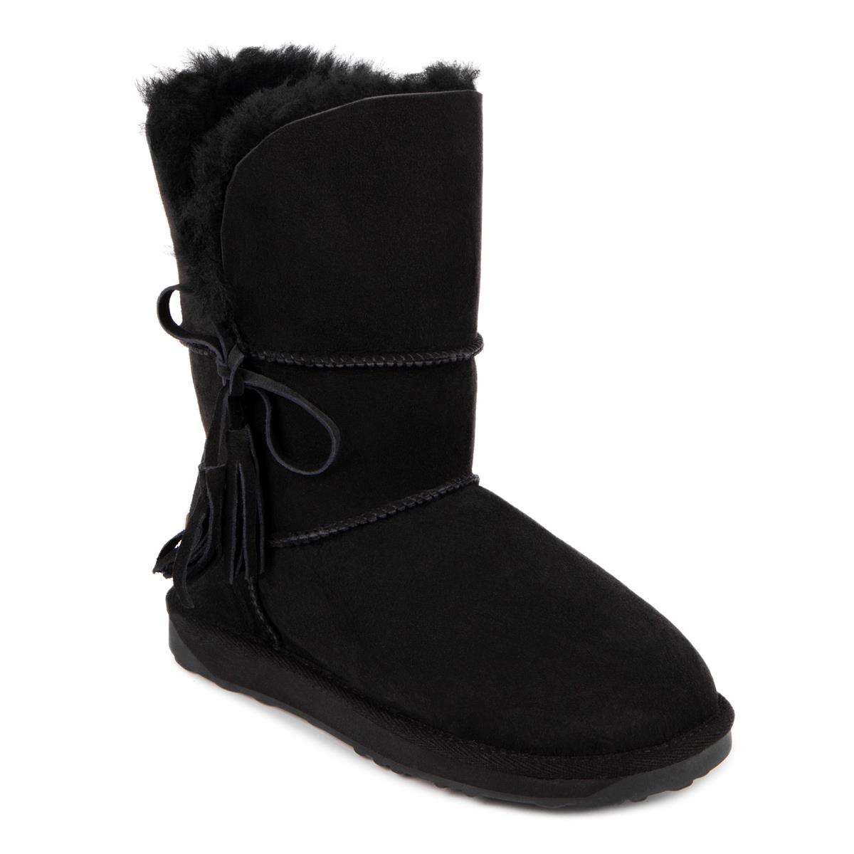 ladies sheepskin boots