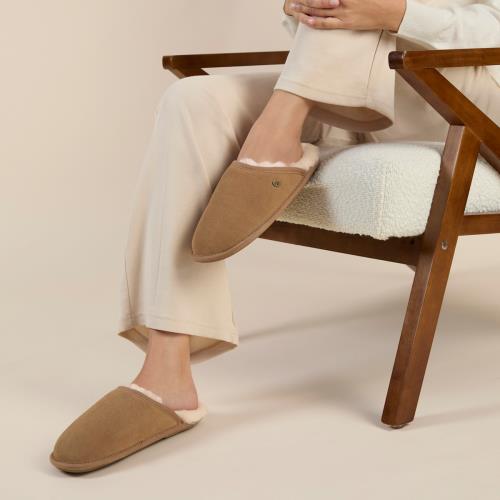 Ladies Shaftsbury Sheepskin Slippers Chestnut